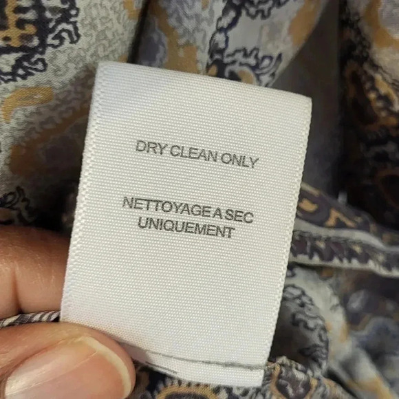 Joie Hartford Kaleidoscope Print Puff Sleeve 100% Silk Blouse(XS) - Picture 11 of 11